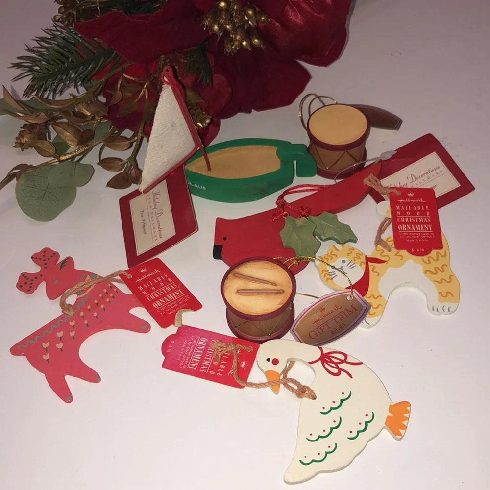 Wooden ornaments Wooden Hallmark Mailable Ornaments 1987